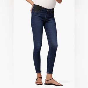 Joe’s Jeans | The Icon | Mid Rise Skinny Ankle SnapBack Maternity Jean | Oceana